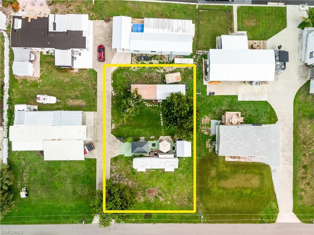 5008 Sandpiper Dr , Saint James City, FL 33956 Photo