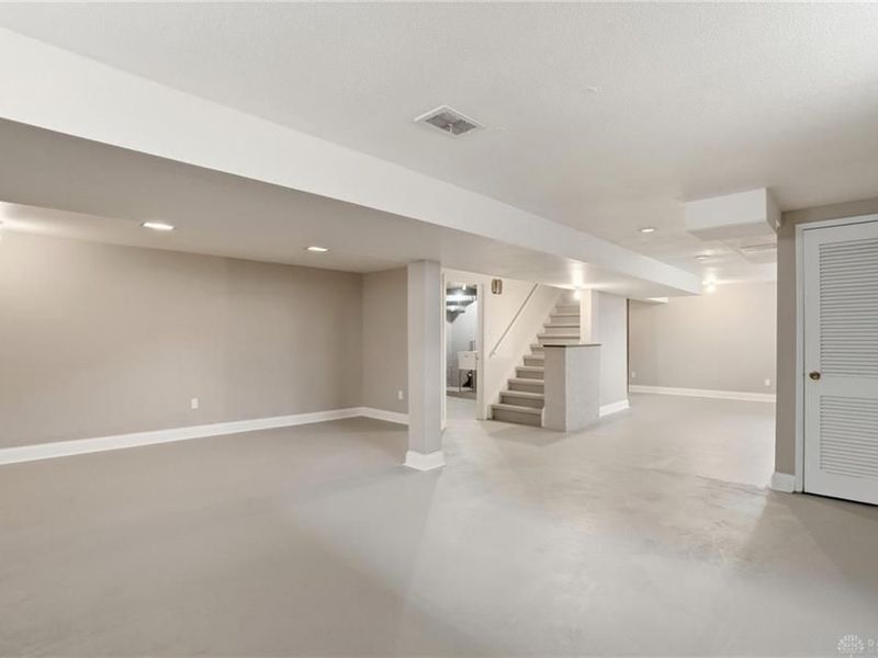 500 Schuyler Drive, Kettering, OH 45429 Photo 23