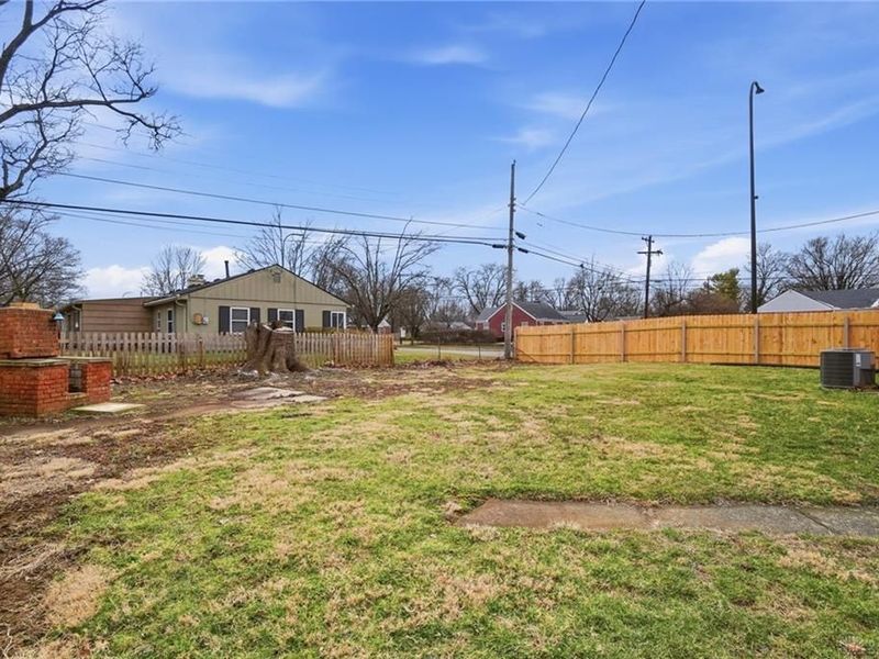 500 Schuyler Drive, Kettering, OH 45429 Photo 42