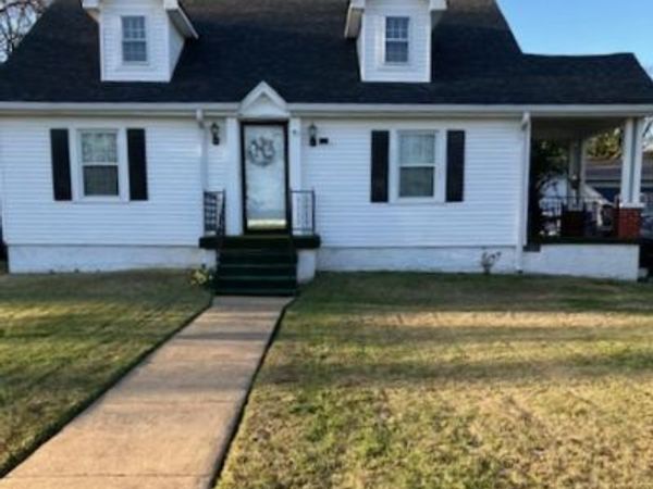 411 5th Ave, Columbia, TN 38401