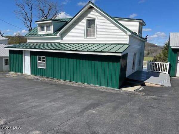 6071 State Route 10, Cobleskill, NY 12043
