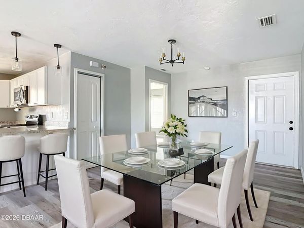 841 Hollywood Street, Daytona Beach, FL 32117