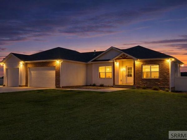 1588 N 835 E, SHELLEY, ID 83274