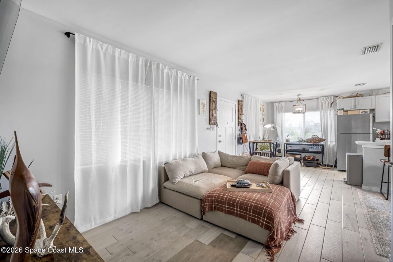 888 S Atlantic Avenue , Cocoa Beach, FL 32931 Photo