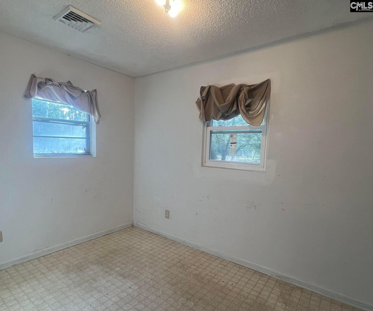 215 Doby St. Photo 29