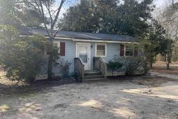 215 Doby St. photo 4