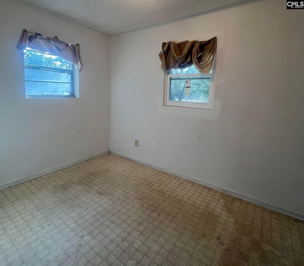 215 Doby St. Photo 37