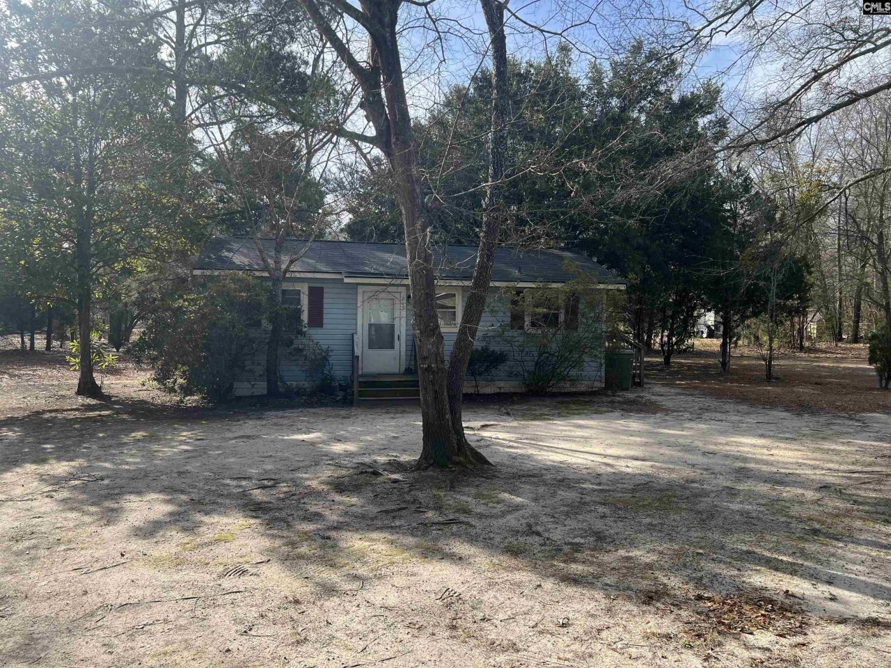 215 Doby St. Photo 8