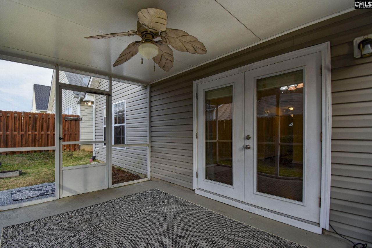 301 Baltica Lane  Photo 18