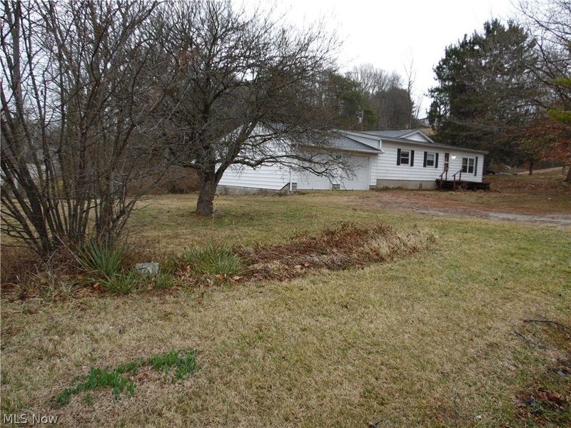 910 Lang Farm Road , Marietta, OH 45750 Photo 3