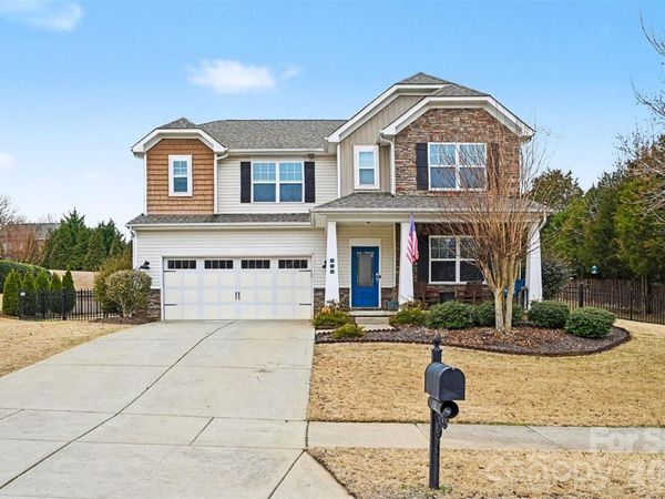 116 Glastonbury Drive, Mooresville, NC 28115