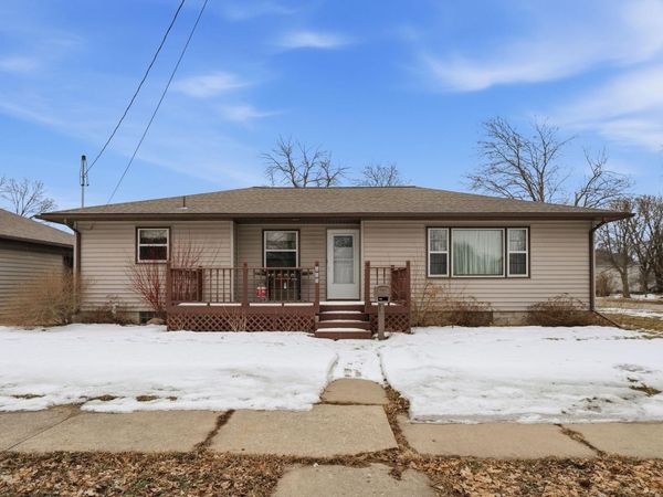 500 15th Avenue, Charles City, IA 50616