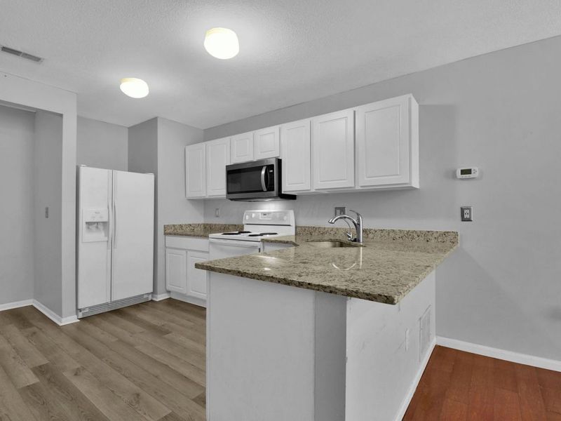 217 Preswicke Mill, Blacklick, OH 43004 Photo 6