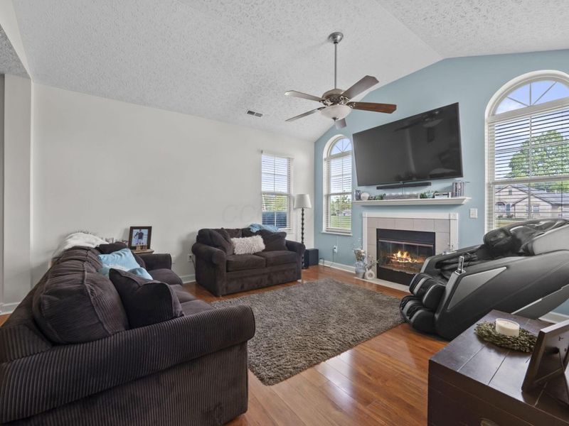 306 Waterside Drive , Delaware, OH 43015 Photo 4