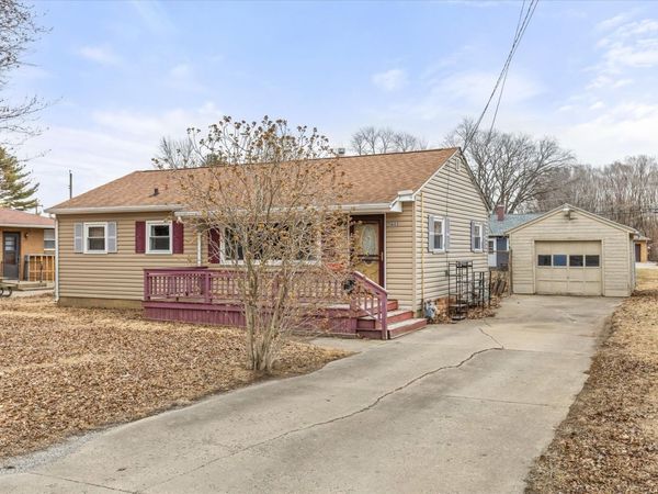 1603 N Sterling Street , Streator, IL 61364