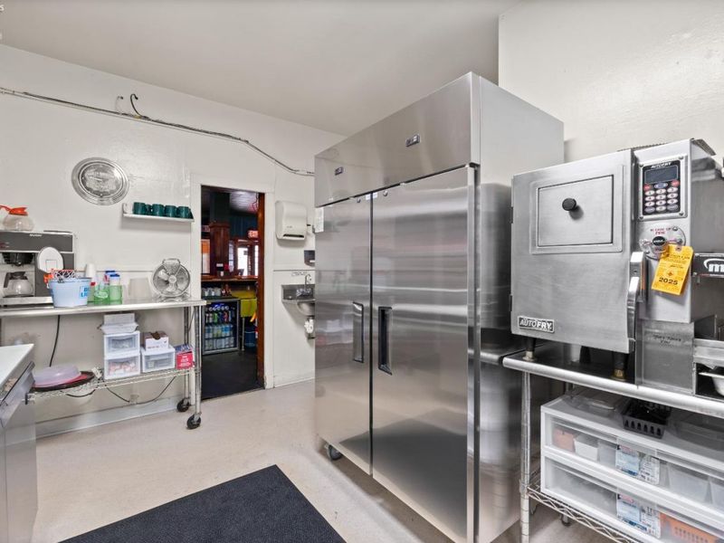 509 Tiffin Avenue, Sandusky, OH 44870 Photo 22