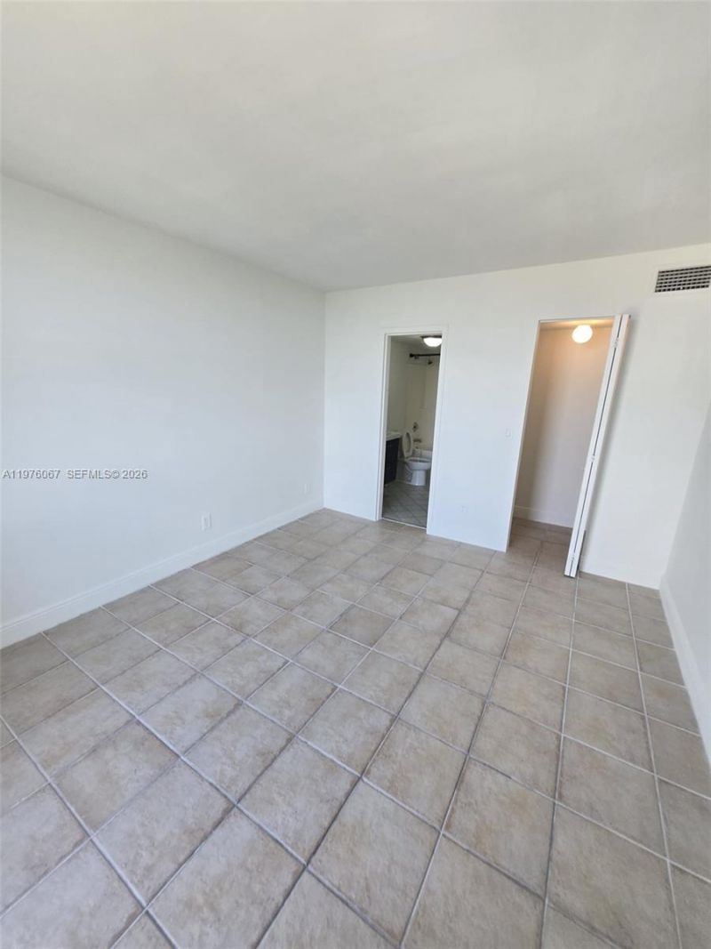 13499 Biscayne Blvd, Unit 1505, North Miami, FL 33181 Photo