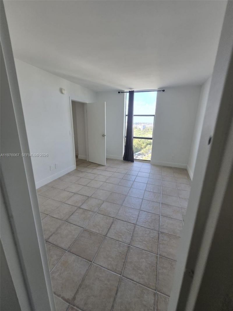 13499 Biscayne Blvd, Unit 1505, North Miami, FL 33181 Photo