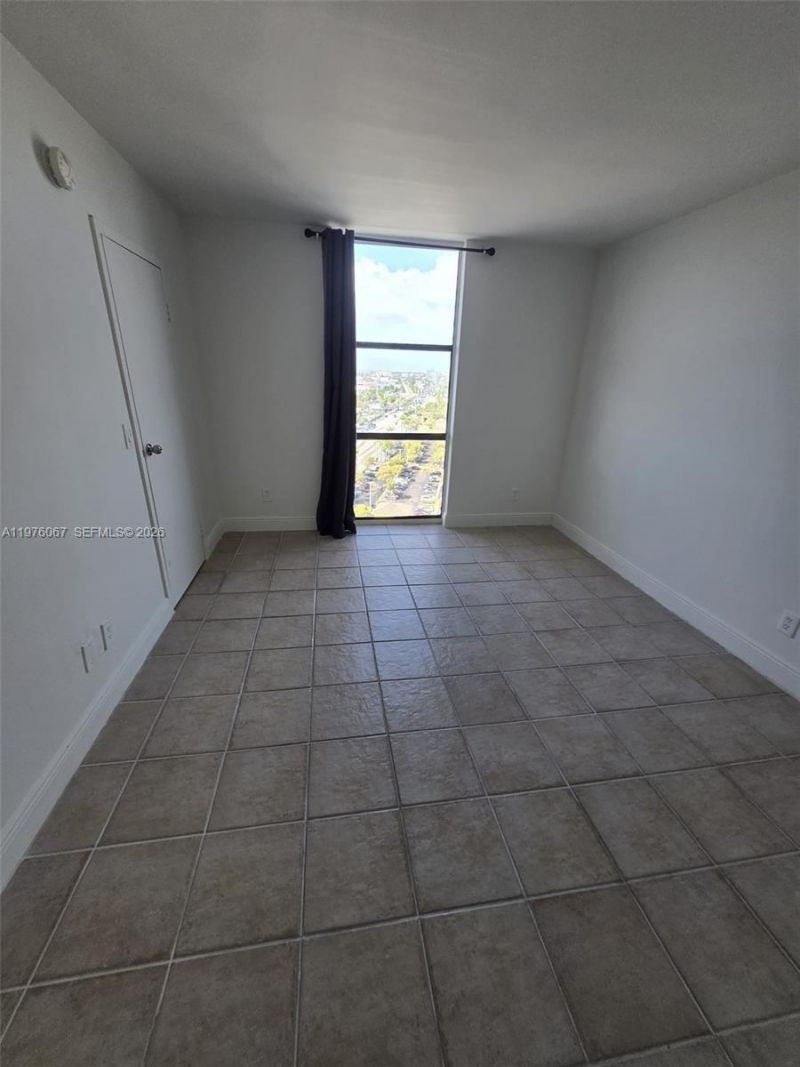 13499 Biscayne Blvd, Unit 1505, North Miami, FL 33181 Photo