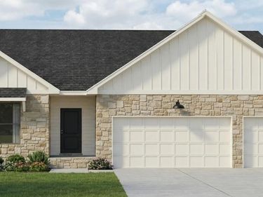 5114 Pinehill Road , Bellevue, NE 68133