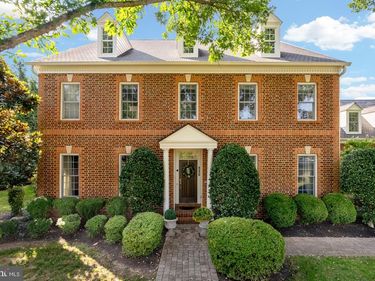 6238 LINWAY TERRACE, MCLEAN, VA 22101