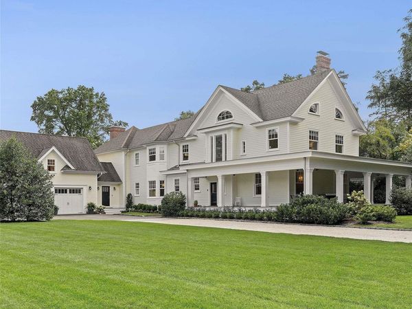 50 South Drive , Manhasset, NY 11030