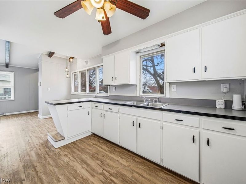 14609 Hale Avenue , Cleveland, OH 44110 Photo 8