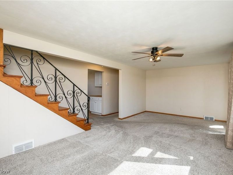 8861 Gladys Street NW, Massillon, OH 44646 Photo 13