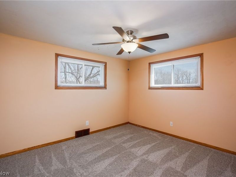 8861 Gladys Street NW, Massillon, OH 44646 Photo 23