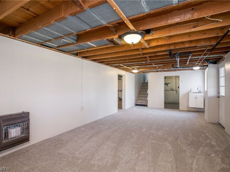 8861 Gladys Street NW, Massillon, OH 44646 Photo 31