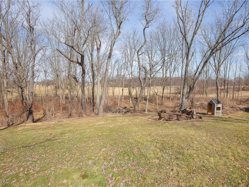 8861 Gladys Street NW, Massillon, OH 44646 Photo 41