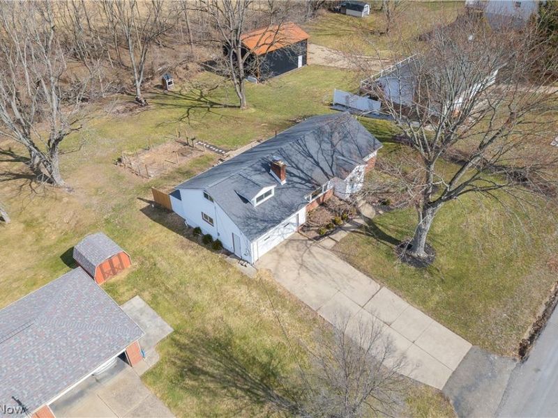 8861 Gladys Street NW, Massillon, OH 44646 Photo 42