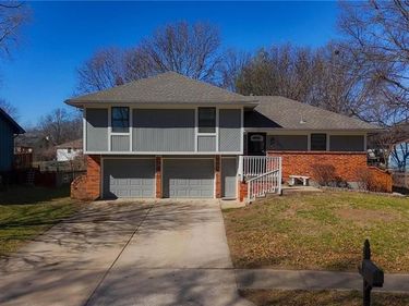 317 Monroe Avenue, Belton, MO 64012