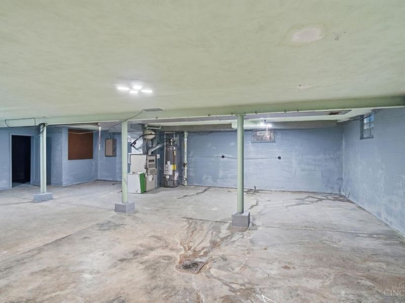 2611 Allaire Avenue, Cincinnati, OH 45239 Photo 31