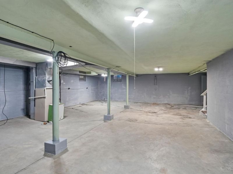 2611 Allaire Avenue, Cincinnati, OH 45239 Photo 32