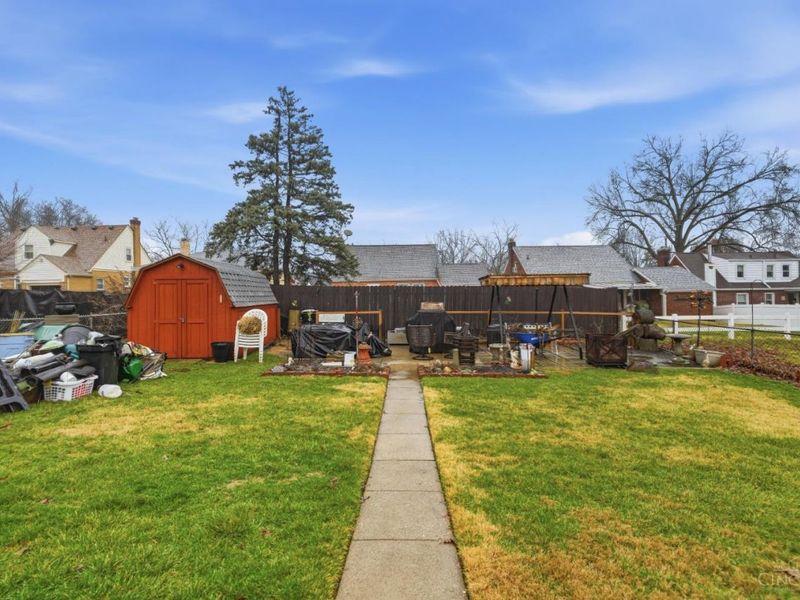 2611 Allaire Avenue, Cincinnati, OH 45239 Photo 38