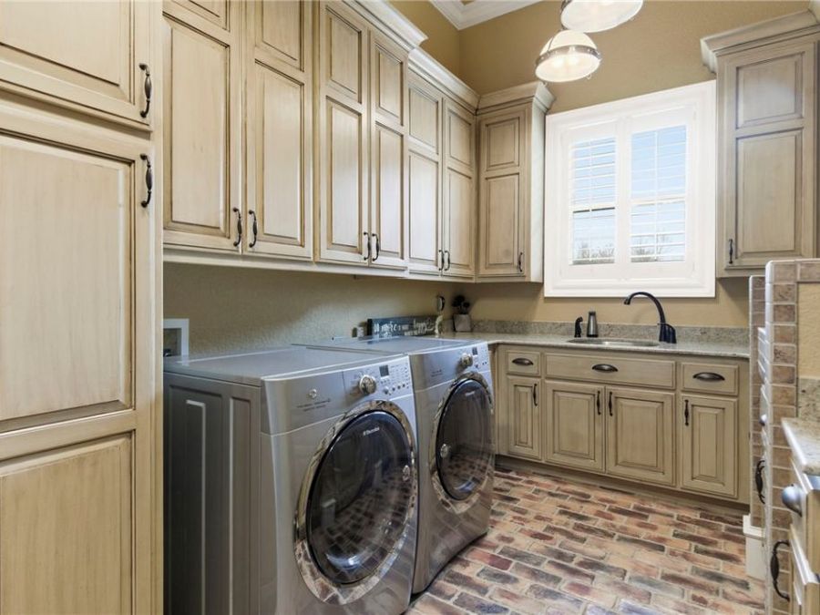 Property Image 35