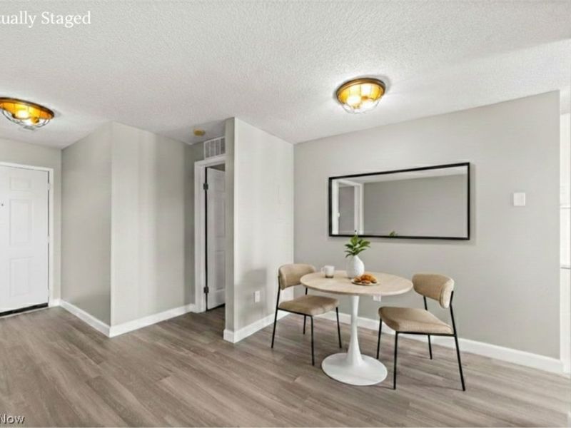 220 Fox Hollow Drive, Mayfield Heights, OH 44124 Photo 25