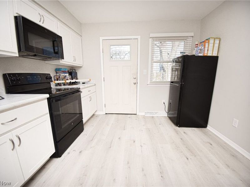 861-863 S Court Street , Medina, OH 44256 Photo 12