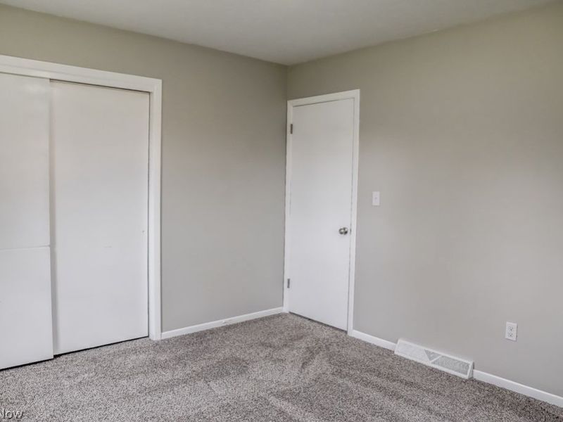 861-863 S Court Street , Medina, OH 44256 Photo 28