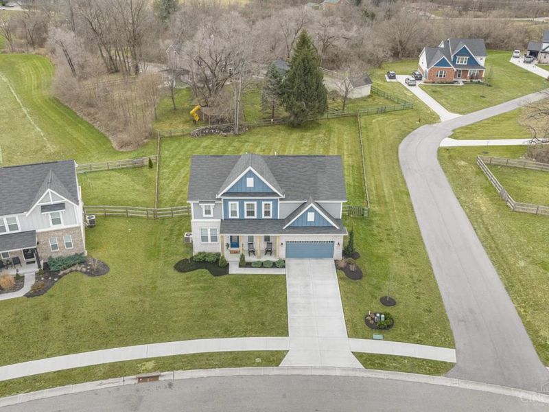 1909 Cleopatra Drive, Middletown, OH 45005 Photo 3