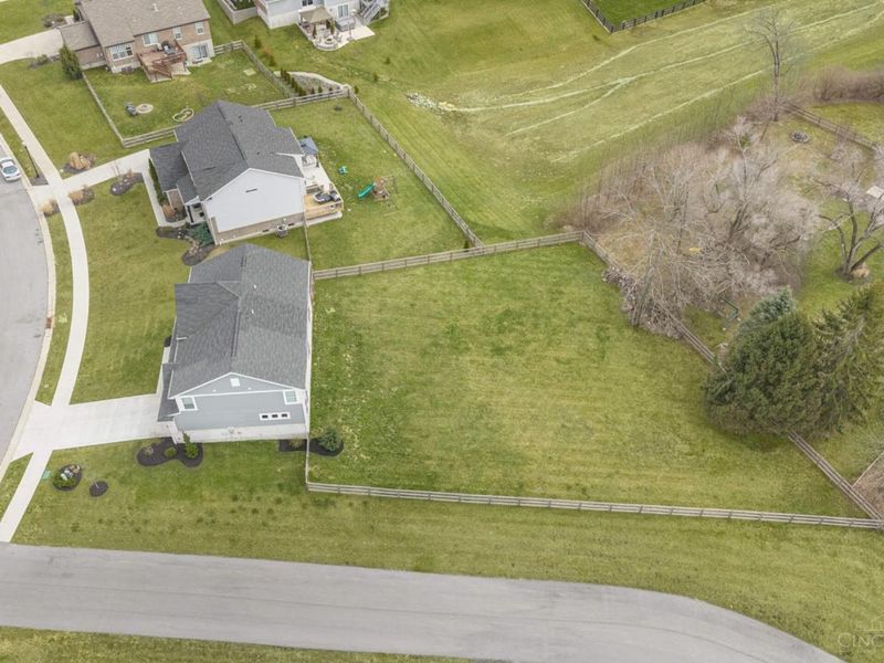 1909 Cleopatra Drive, Middletown, OH 45005 Photo 4