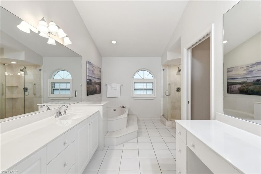 203 Via Perignon, Unit 2-4, Naples, FL 34119 Photo