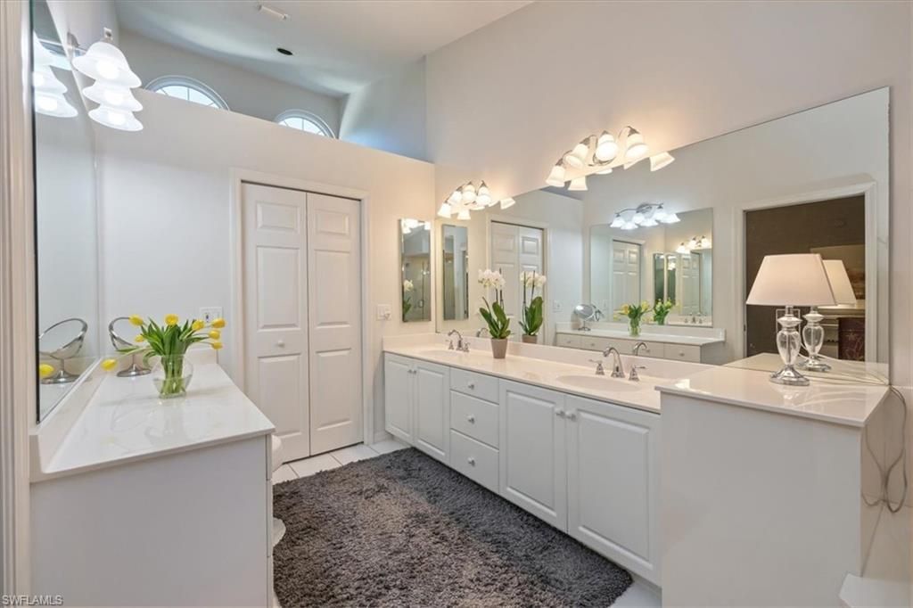 203 Via Perignon, Unit 2-4, Naples, FL 34119 Photo