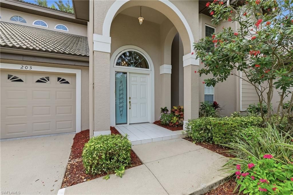 203 Via Perignon, Unit 2-4, Naples, FL 34119 Photo