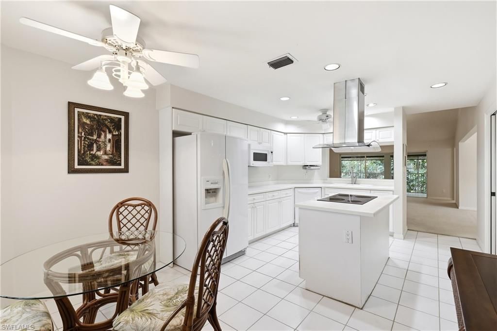 203 Via Perignon, Unit 2-4, Naples, FL 34119 Photo
