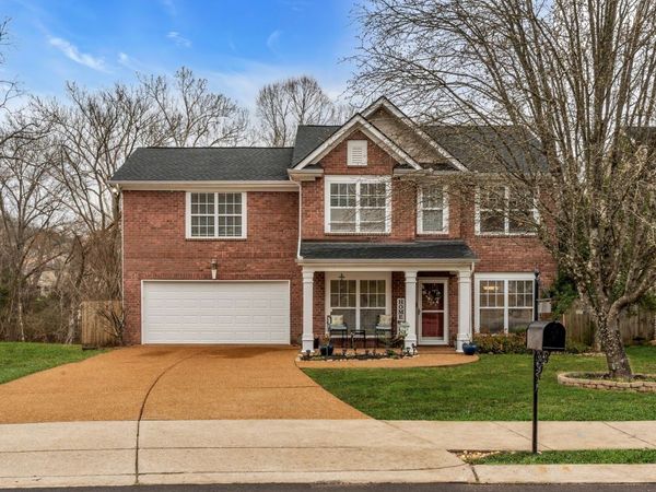 110 Sorrel Ct, Hendersonville, TN 37075