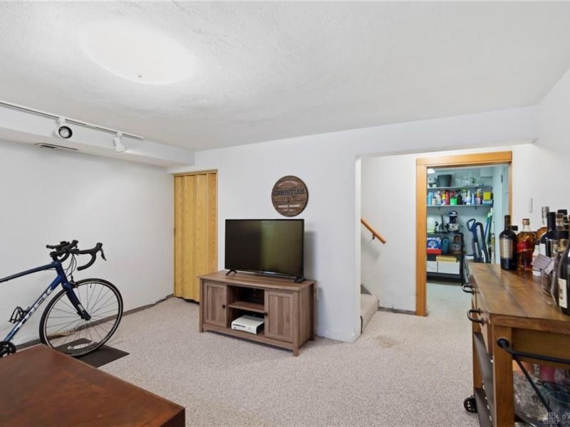 6512 Blue Ridge Avenue, Cincinnati, OH 45213 Photo 34