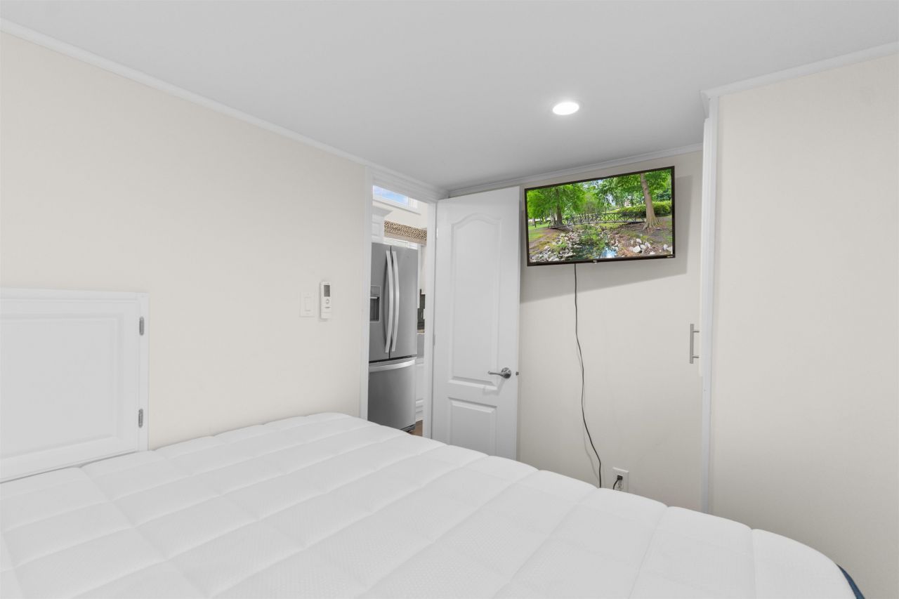 5800 Highway 90  Photo 18