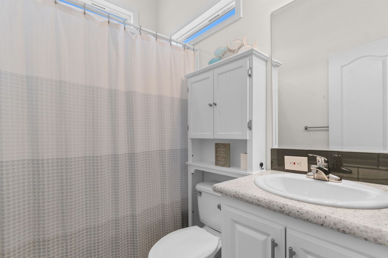 5800 Highway 90  Photo 19